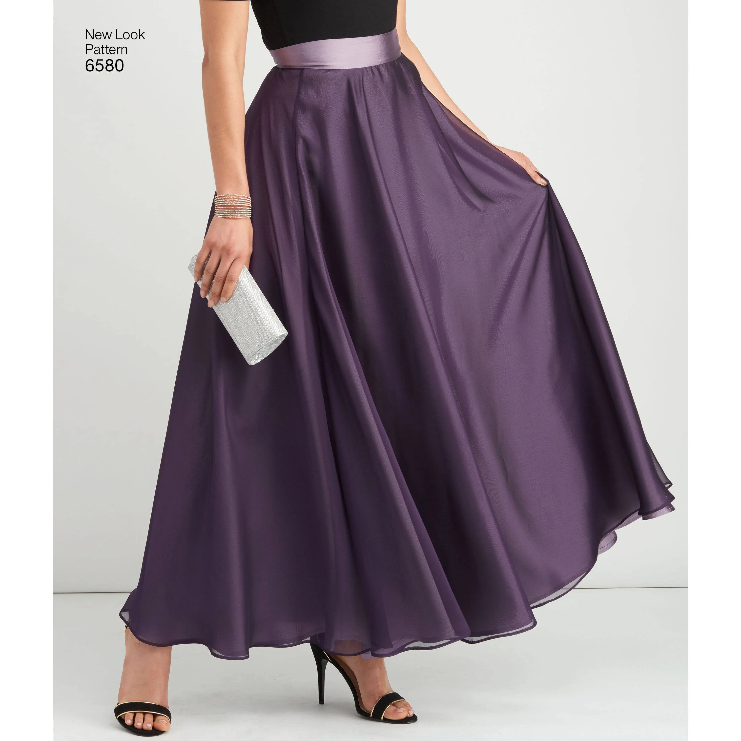 6580 New Look Pattern 6580 Misses' Circle Skirt