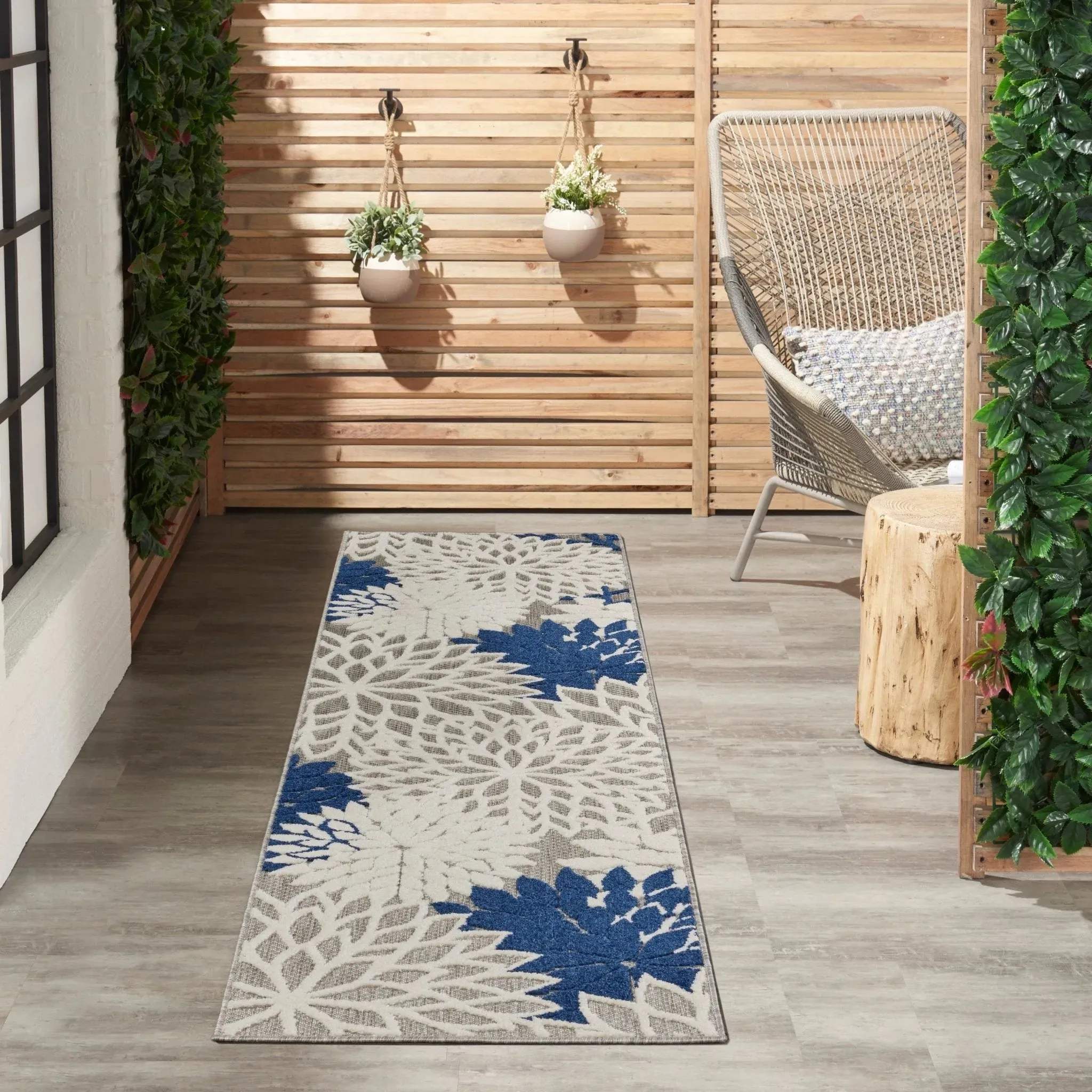 Aloha ALH05 Ivory/Navy Rug