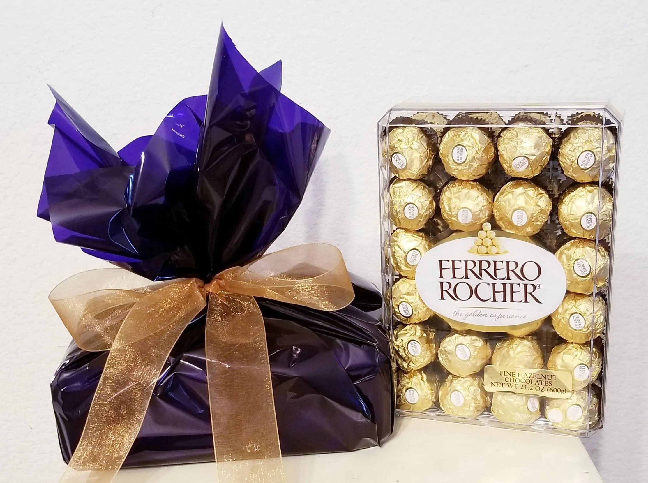 Ferrero Rocher Fine Hazelnut Chocolates, 21.2 ox, 48 Counts